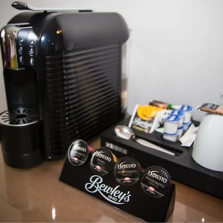 Court & Leisure Centre Hotell 4*