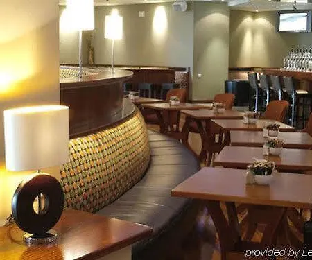 卡里加林科特酒店及休闲中心
